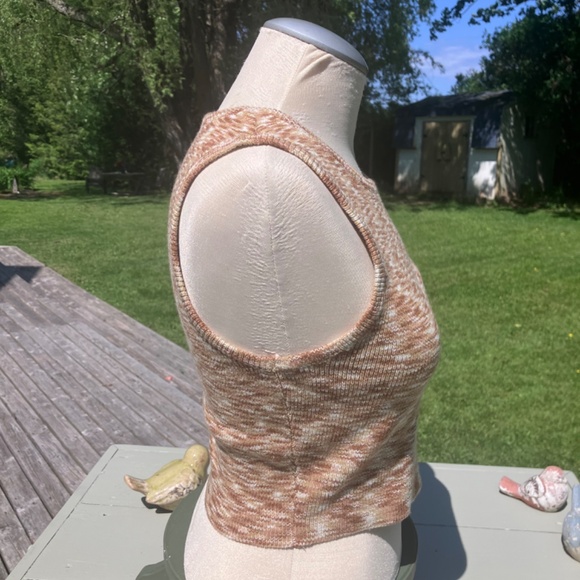 LELIS Collection Cropped Sweater Vest – Size Small - Picture 5 of 5